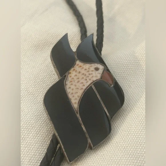 VINTAGE ZUNI Inlay Onyx STERLING SILVER Eagle BOLO Tie
